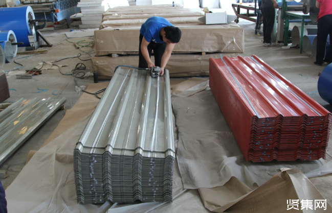 ?彩鋼板的特性有哪些?制作流程和安裝步驟分別是什么? ?彩鋼板的特性有哪些?制作流程和安裝步驟分別是什么?